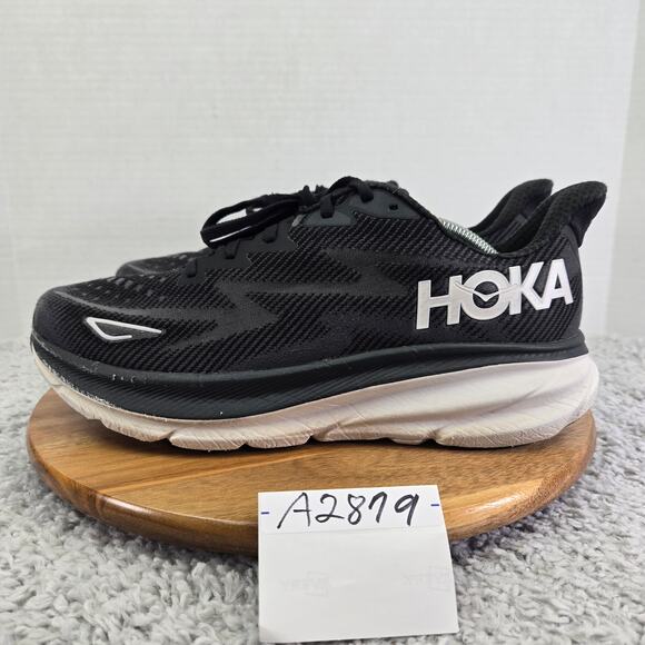 Hoka One One Clifton 9 Black White Athletic Gym Casual Running Shoe Mens 11.5 D - Picture 1 of 13